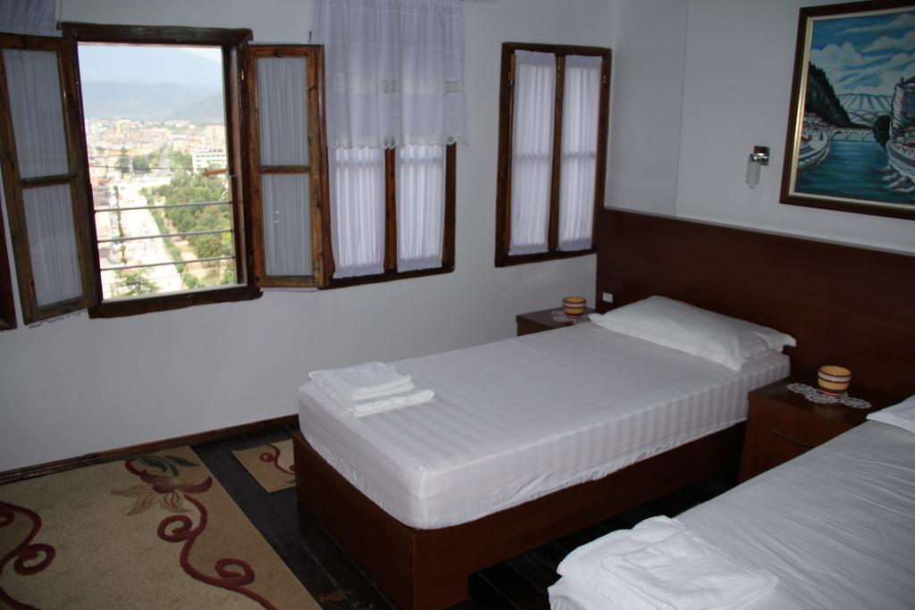 Old Town Hava Baci Hotel Берат Стая снимка